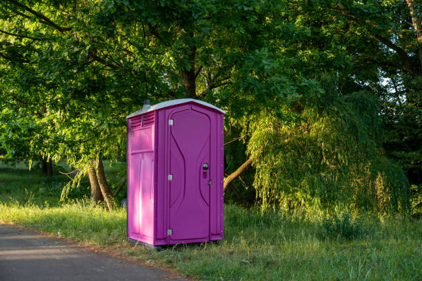 Best Portable restroom trailer rental  in Oriole Beach, FL